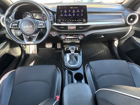 Used 2023 Kia Forte GT-Line image 21
