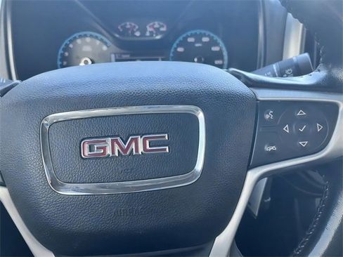 Used 2018 GMC Canyon SLE w/ SLE Convenience Package image 25
