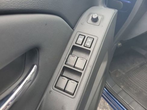 Used 2022 Nissan Frontier SV RWD image 13