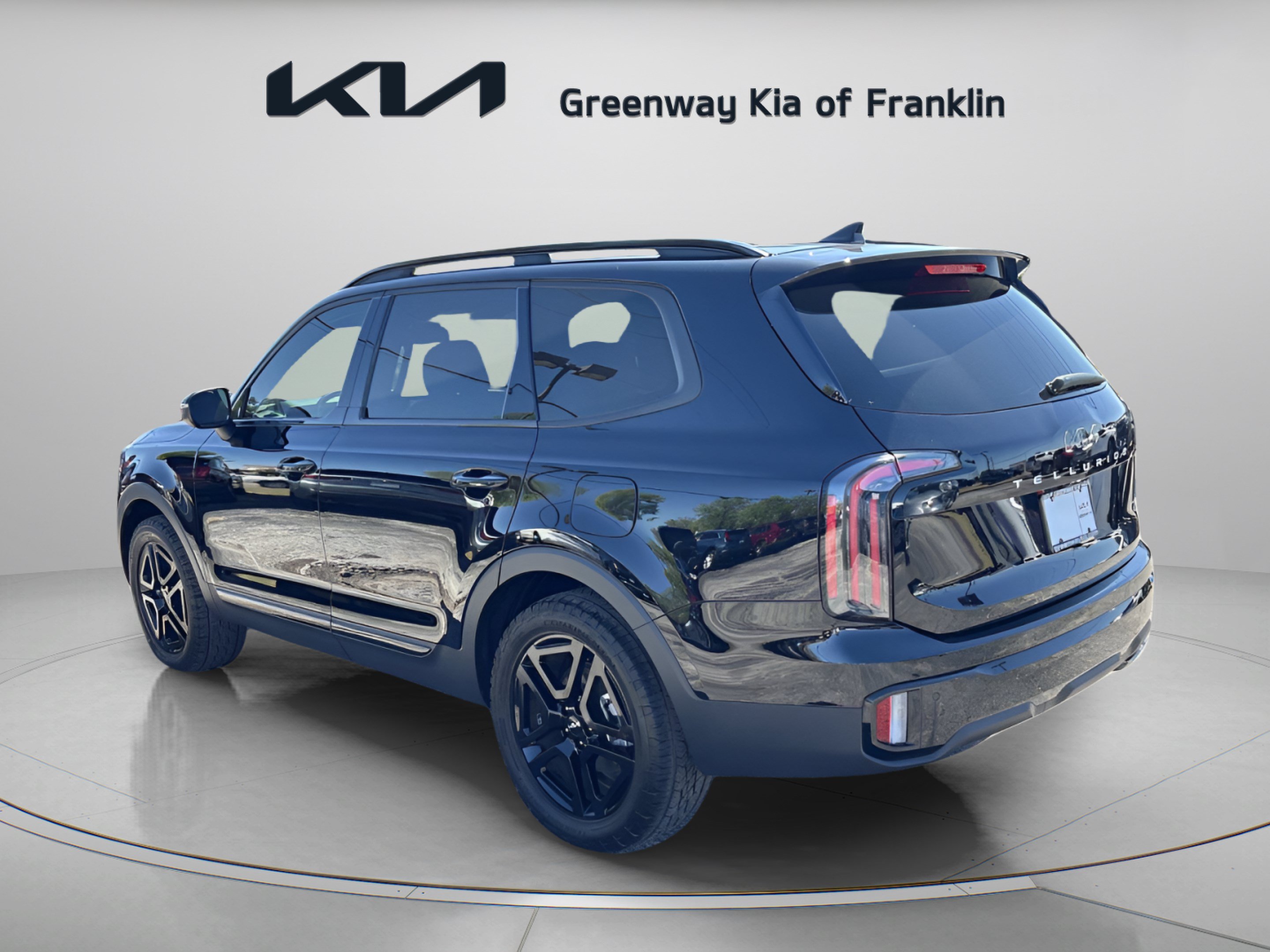 Used 2024 Kia Telluride EX X-Line AWD/4WD image 5