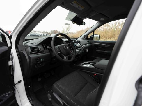 New 2026 Honda Ridgeline Sport image 8