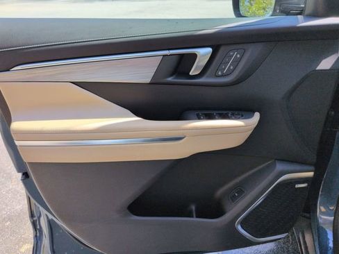 New 2026 Buick Enclave Preferred w/ Power Package FWD image 10