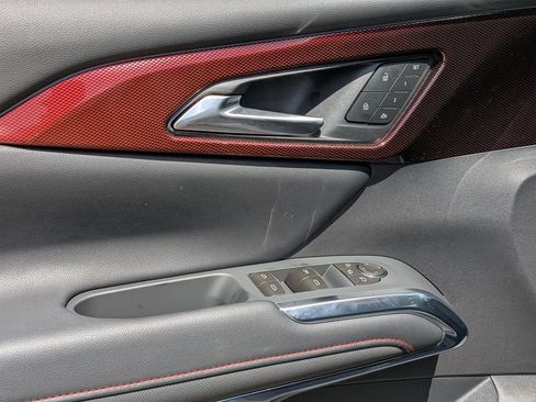 New 2026 Chevrolet Traverse RS FWD image 9