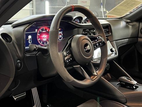 Used 2024 Nissan Z NISMO w/ Floor Mat Package image 17