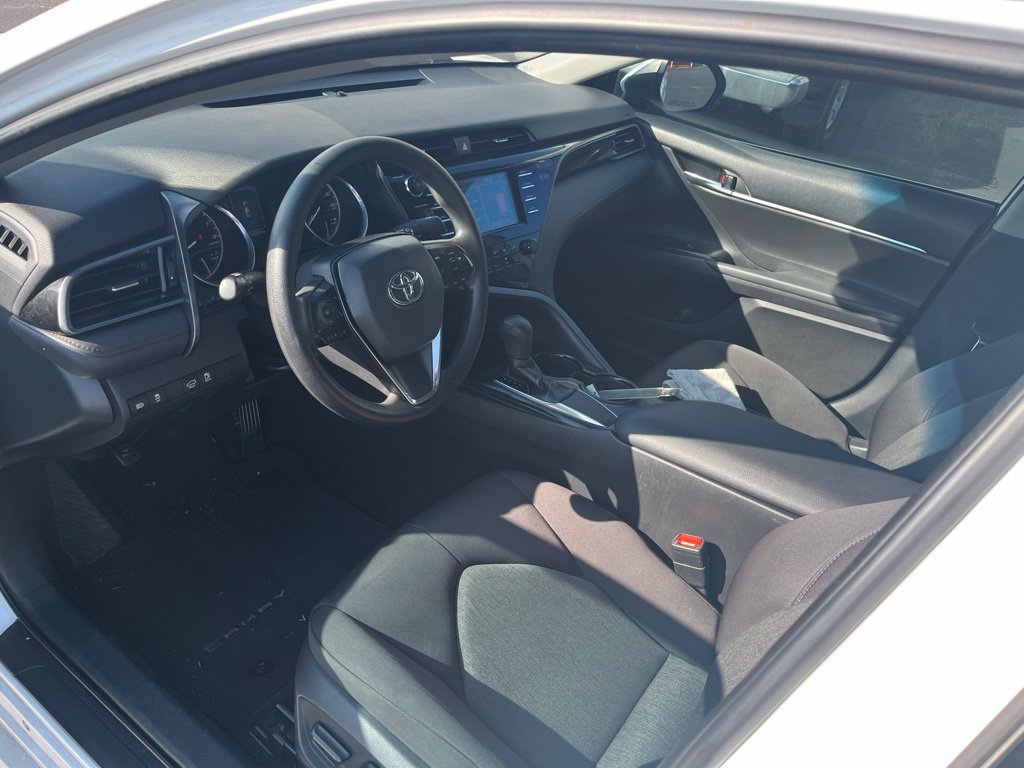 Used 2019 Toyota Camry LE FWD image 22