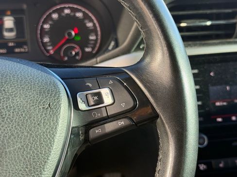 Used 2020 Volkswagen Passat 2.0T SE image 16