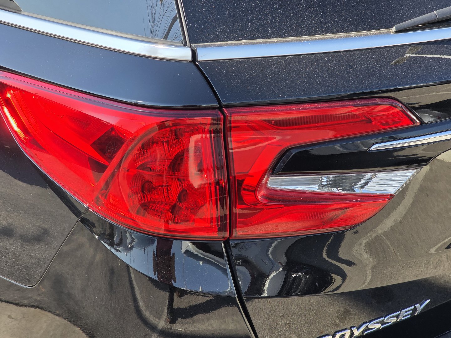 Used 2024 Honda Odyssey Elite image 16