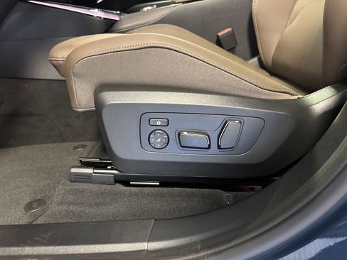 New 2025 BMW X3 xDrive30i w/ Premium Package image 13