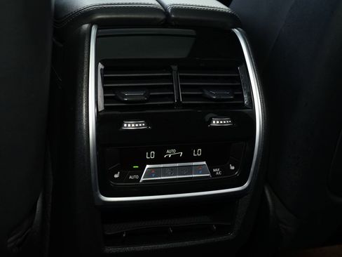 Used 2021 BMW X5 M Competition w/ Competition Package image 22