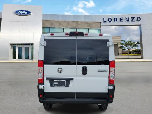 Used 2025 RAM ProMaster 2500 w/ U-Haul Equipment Group FWD image 6
