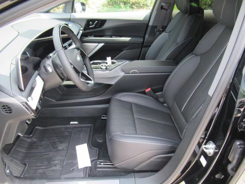 New 2027 Cadillac Optiq Premium Sport RWD image 15
