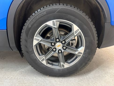 Certified 2025 Chevrolet Blazer LT image 9