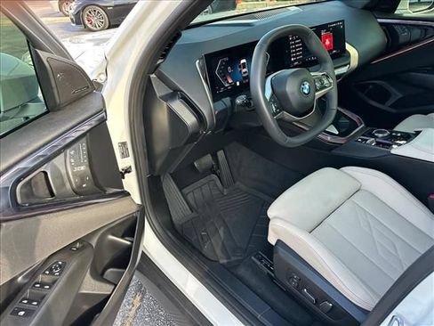 Used 2025 BMW X3 xDrive30i w/ Convenience Package AWD/4WD image 13