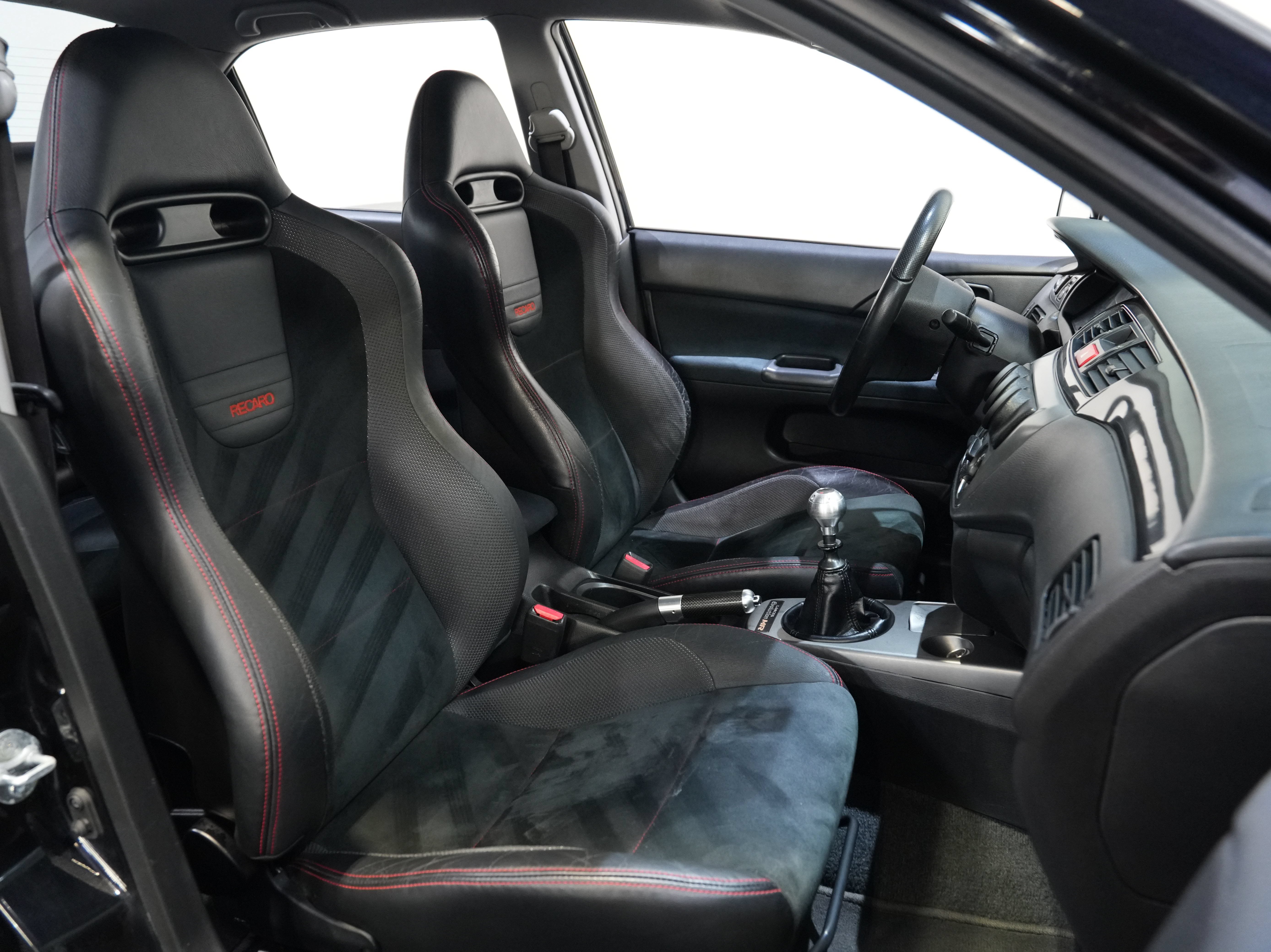 Used 2006 Mitsubishi Lancer Evolution AWD/4WD image 32