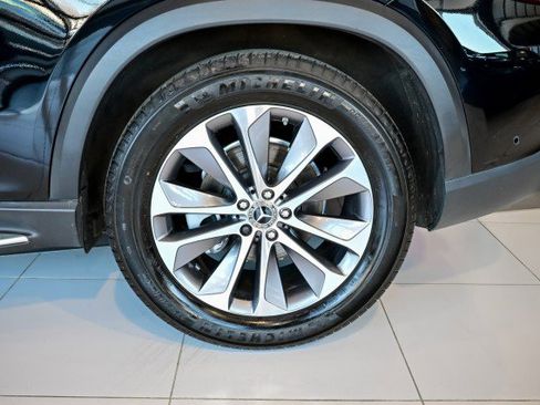 Used 2022 Mercedes-Benz GLE 350 4MATIC w/ Premium Package image 52