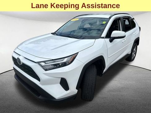 Used 2024 Toyota RAV4 LE AWD/4WD image 5
