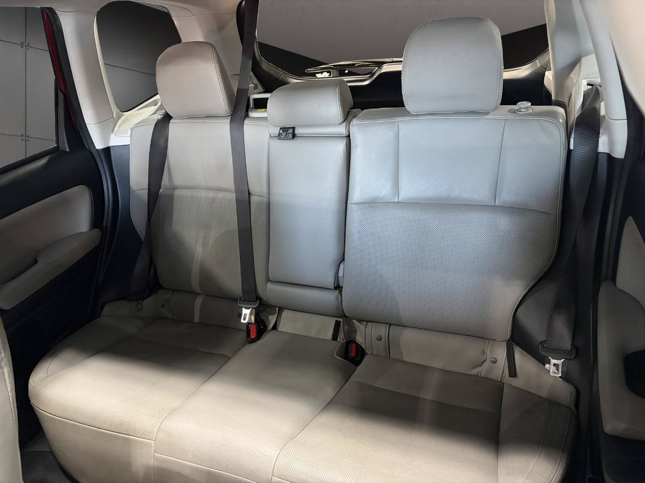 Used 2017 Subaru Forester 2.5i Limited AWD/4WD image 13