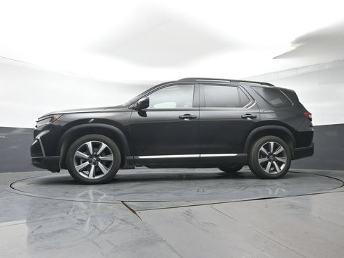 Used 2023 Honda Pilot Elite image 32