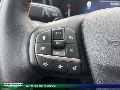 Used 2025 Ford Maverick Tremor AWD/4WD image 13