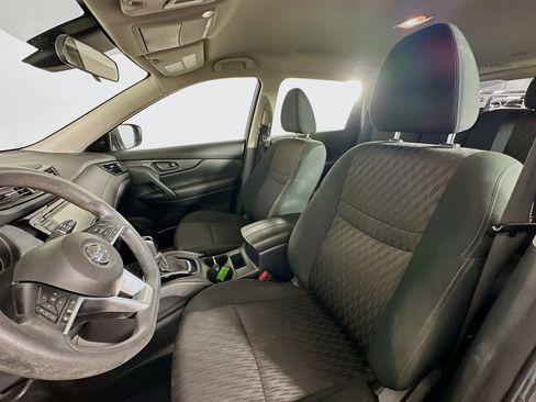 Used 2019 Nissan Rogue S FWD image 13