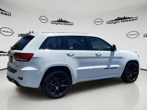 Used 2021 Jeep Grand Cherokee SRT AWD/4WD image 9