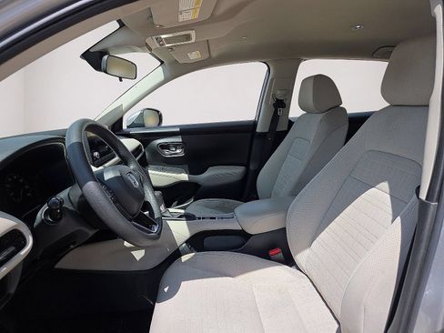 Used 2025 Honda HR-V LX image 22
