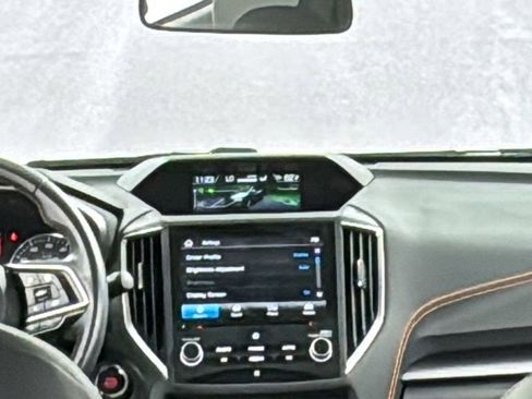 Used 2023 Subaru Crosstrek 2.5i Limited w/ Moonroof Package image 16