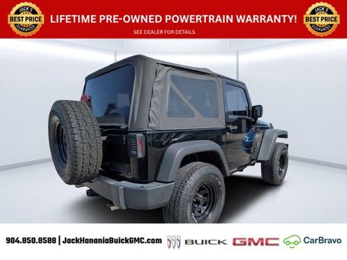 Used 2017 Jeep Wrangler Sport AWD/4WD image 3