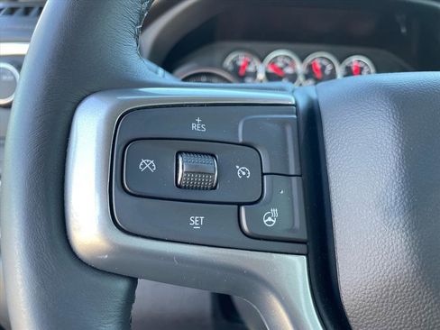 Used 2023 Chevrolet Silverado 2500 LT w/ Convenience Package image 5