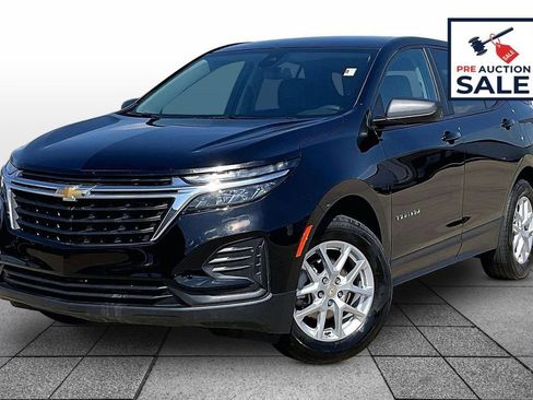 Used 2024 Chevrolet Equinox LS w/ LS Convenience Package AWD/4WD image 1