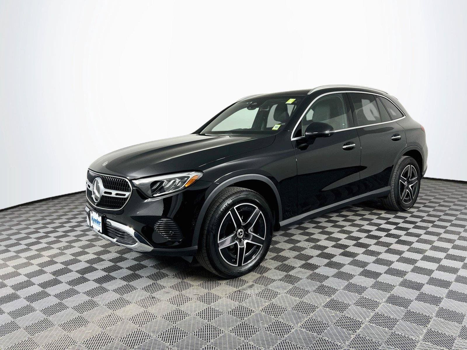 Certified 2026 Mercedes-Benz GLC 300 4MATIC image 2