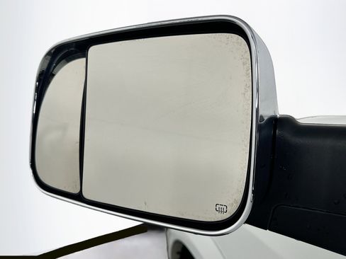 Used 2015 RAM 1500 Limited image 16