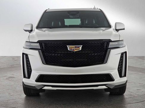 Used 2024 Cadillac Escalade V AWD/4WD image 8