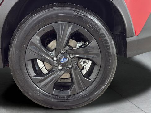 Used 2025 Subaru Crosstrek 2.0i image 40