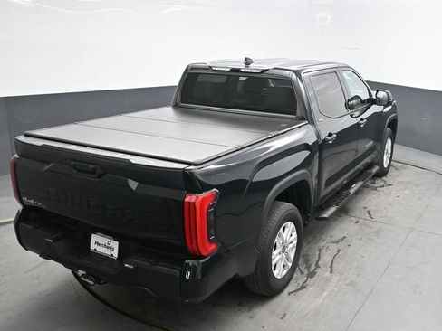 Used 2022 Toyota Tundra SR5 AWD/4WD image 22