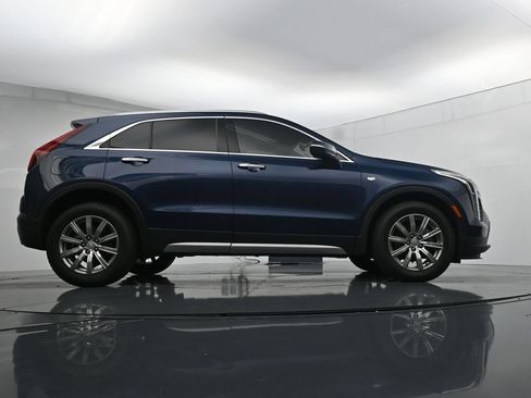 Used 2021 Cadillac XT4 Premium Luxury AWD/4WD image 24
