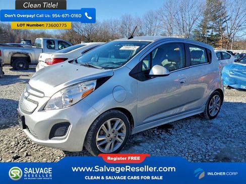 Used 2014 Chevrolet Spark LT image 1