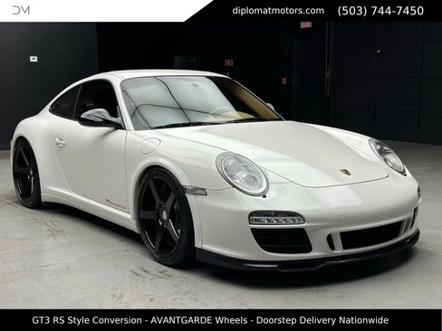 Used 2011 Porsche 911 Carrera 4S image 9