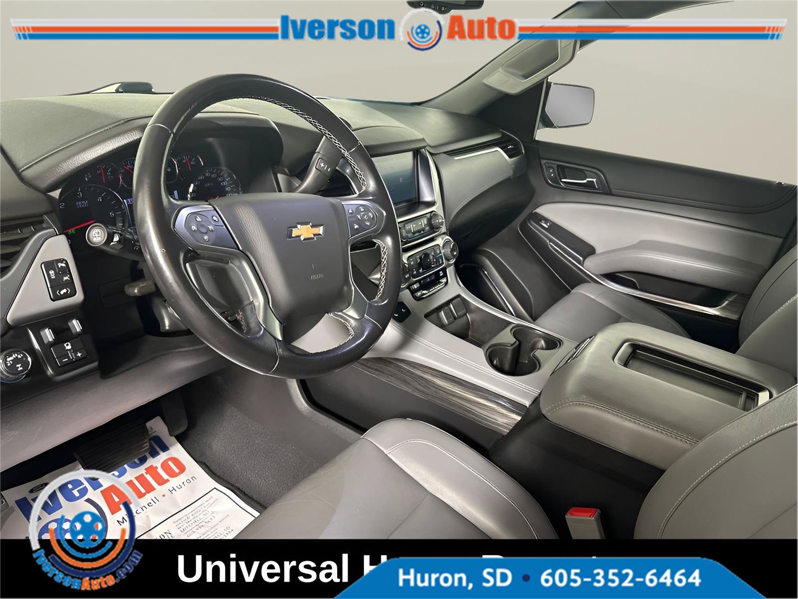 Used 2020 Chevrolet Suburban LT w/ Max Trailering Package AWD/4WD image 18