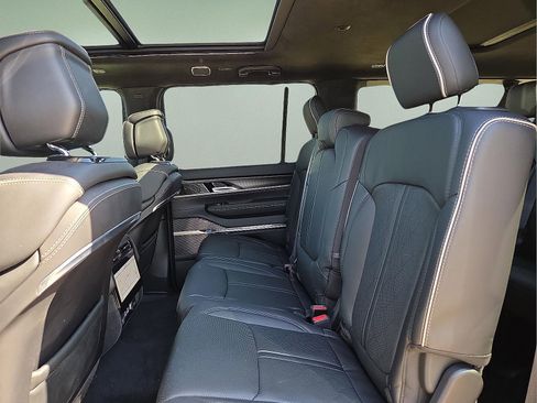 Used 2024 Jeep Grand Wagoneer L Series II w/ Quick Order Packagew 28T AWD/4WD image 10