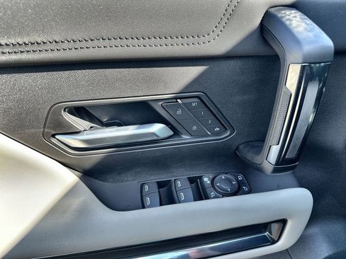 New 2026 GMC Hummer EV SUV image 22