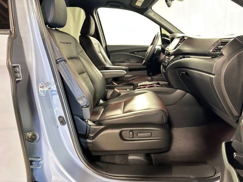 Used 2023 Honda Ridgeline Black Edition image 13