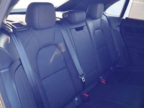 New 2025 Porsche Macan 4 Electric image 23