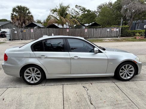 Used 2009 BMW 328i Sedan image 5