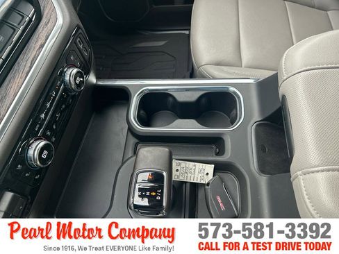 Used 2025 GMC Sierra 1500 SLT w/ SLT Premium Package AWD/4WD image 20