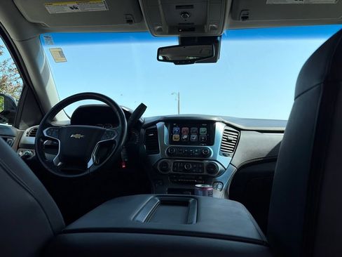 Used 2017 Chevrolet Tahoe LT AWD/4WD image 38
