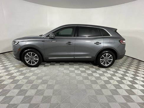 Certified 2021 Lincoln Nautilus FWD w/ Equipment Group 101A image 2