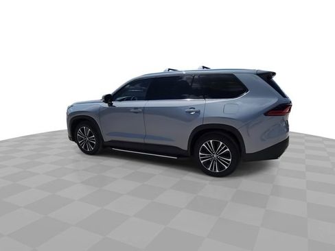Used 2026 Toyota Grand Highlander AWD Hybrid image 6