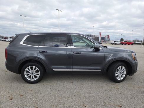 Used 2022 Kia Telluride LX AWD/4WD image 18