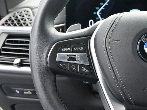 Used 2024 BMW X5 xDrive40i w/ Premium Package image 18